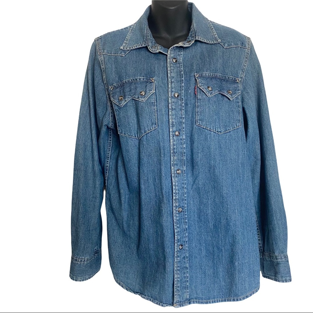 LEVI’S Red Tab Western Pearl Snap Denim Button Down Shirt Small